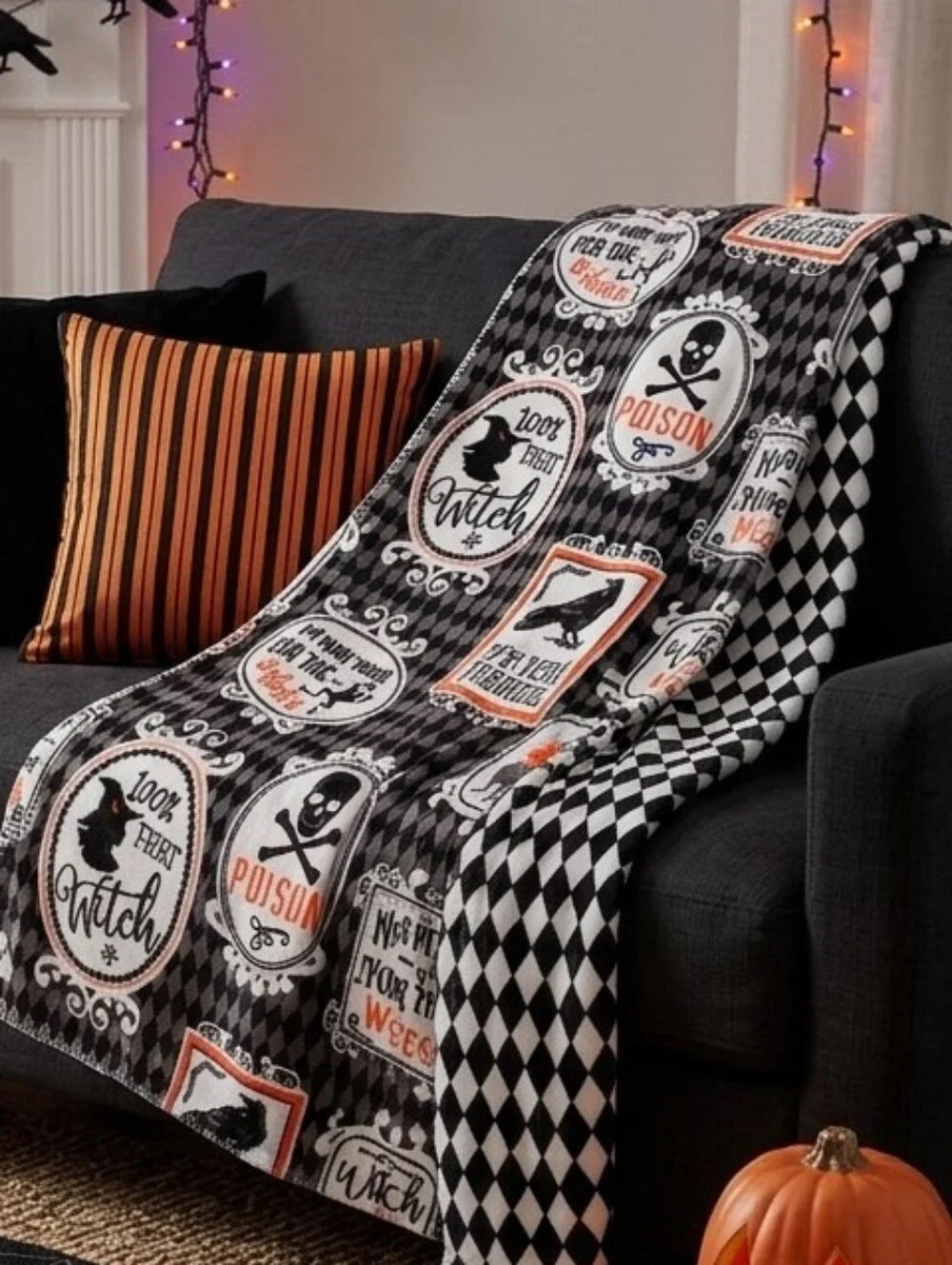 Halloween Witch Throw Blanket - Black & Orange Cozy Décor